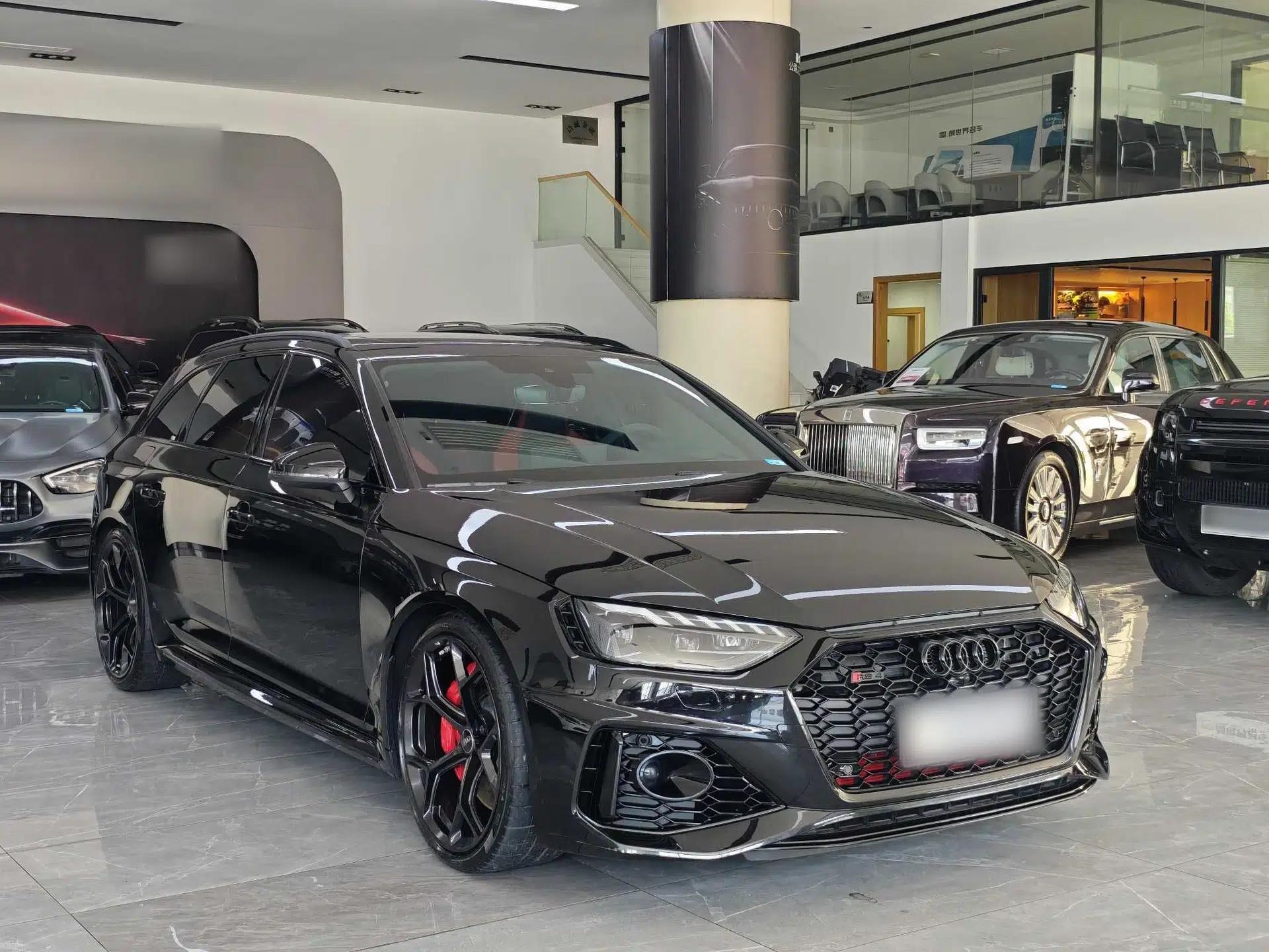 Audi RS 4 2024 RS4 Avant Prestige Edition — миниатюра 3