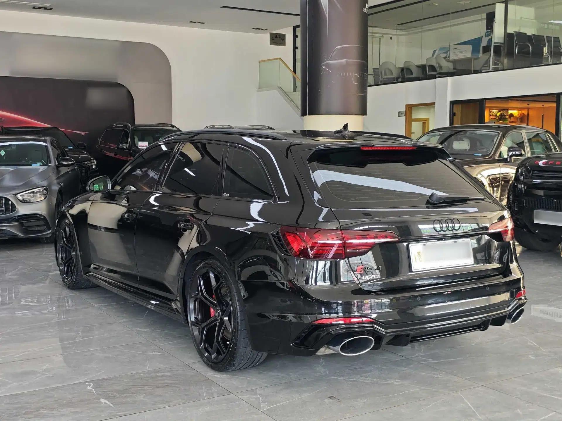 Audi RS 4 2024 RS4 Avant Prestige Edition — миниатюра 4