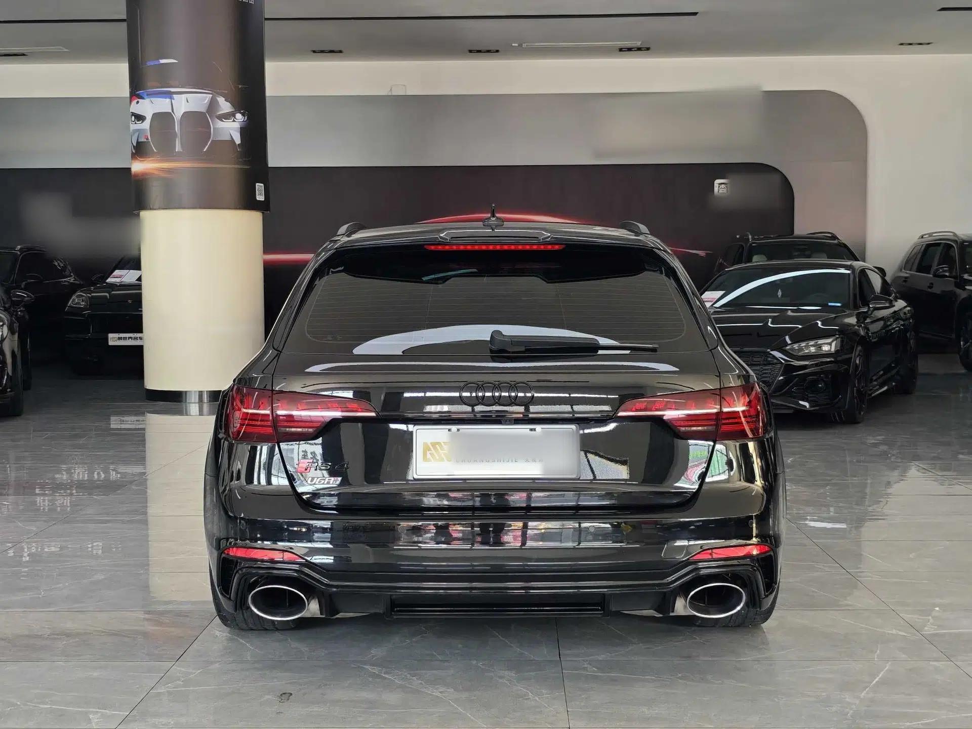 Audi RS 4 2024 RS4 Avant Prestige Edition — миниатюра 5