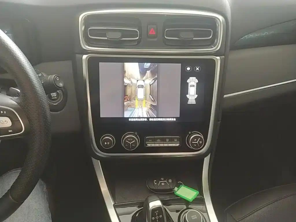 Lynk & Co 01 EM-P 2018 1.5T PHEV Pro (National V Emission Standard) — миниатюра 13