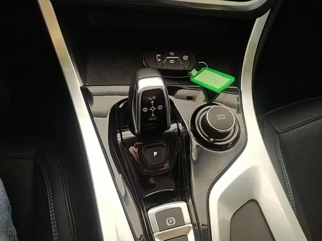 Lynk & Co 01 EM-P 2018 1.5T PHEV Pro (National V Emission Standard) — миниатюра 14