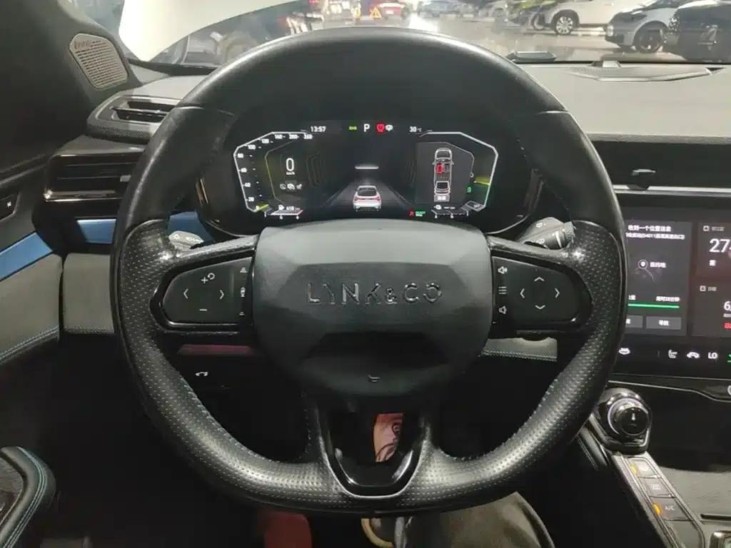 Lynk & Co 05 EM-P 2021 1.5TD PHEV HALO — миниатюра 11