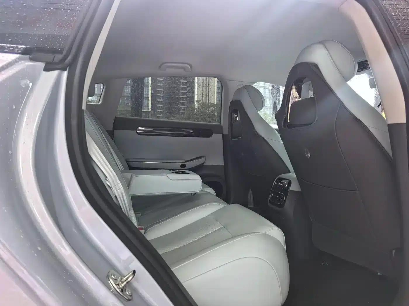 Leapmotor C01 2024 Pure Electric 525 Comfort Edition — миниатюра 11