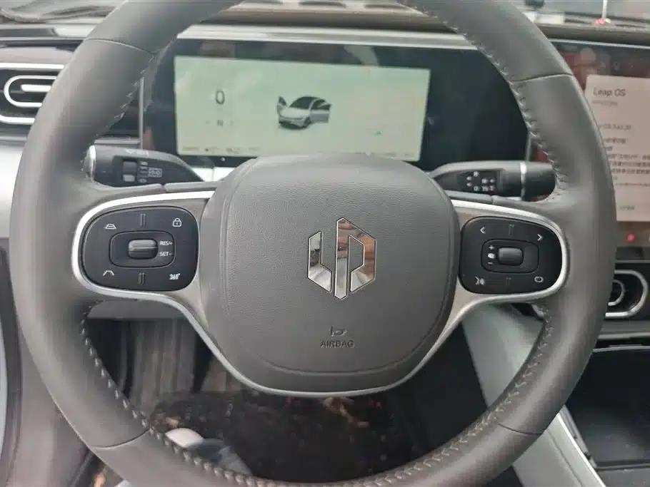 Leapmotor C01 2024 Range Extended 216 Comfort Edition — миниатюра 15