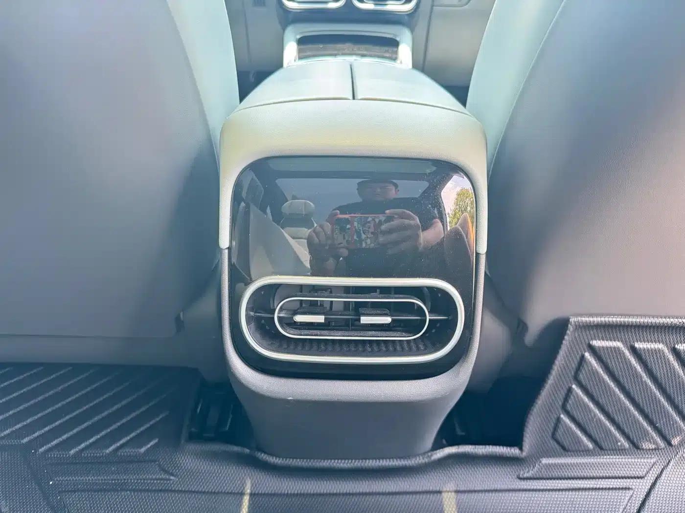 Leapmotor C01 2023 Range Extender 216 Comfort Edition — миниатюра 13