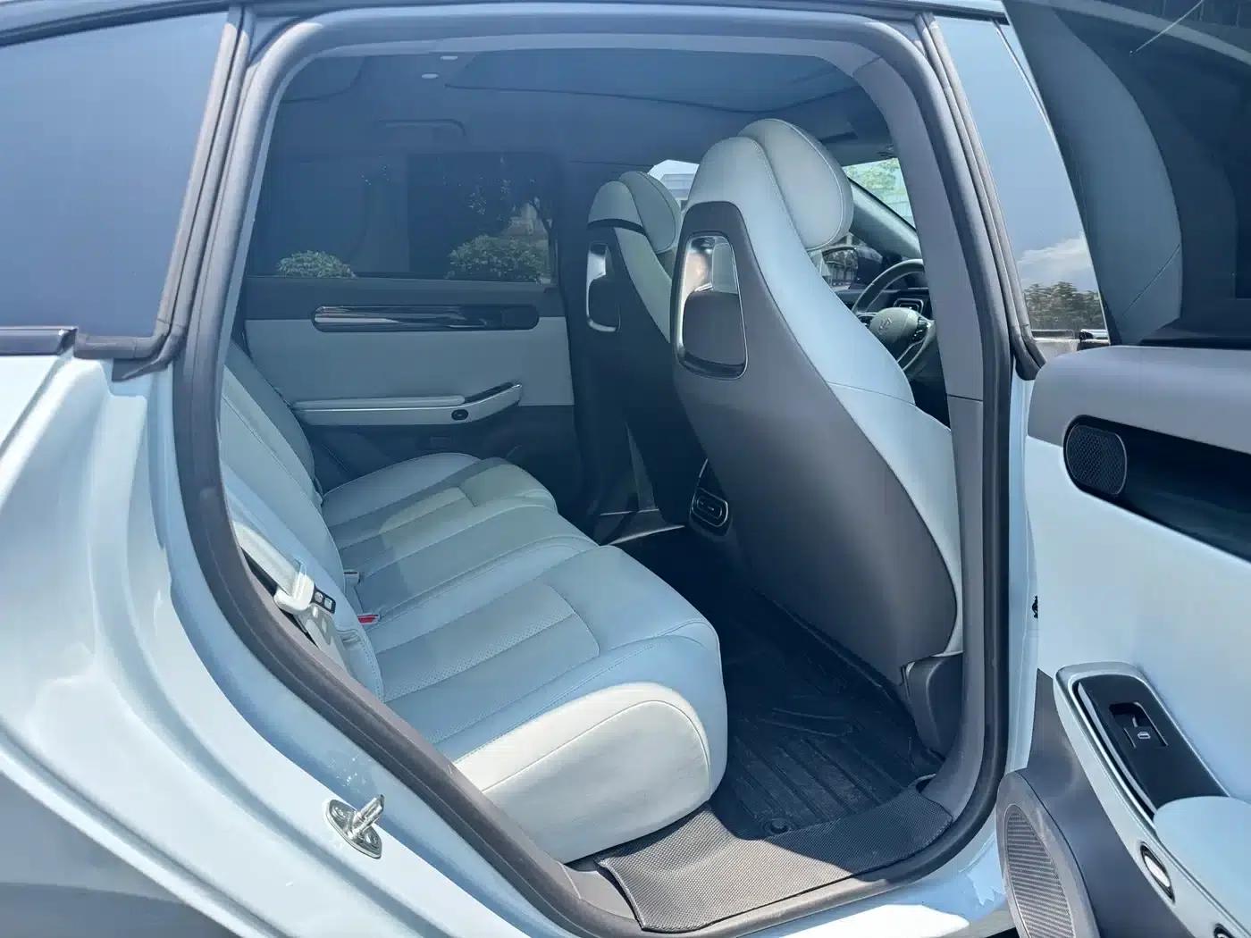 Leapmotor C01 2023 Range Extender 216 Comfort Edition — миниатюра 10