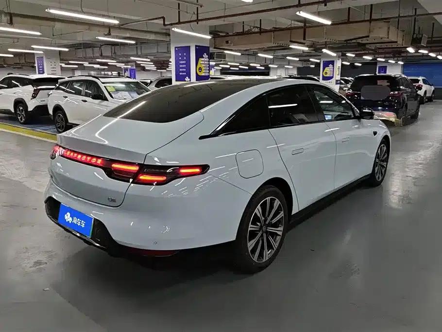 Leapmotor C01 2023 Range Extender 216 Comfort Edition — миниатюра 3