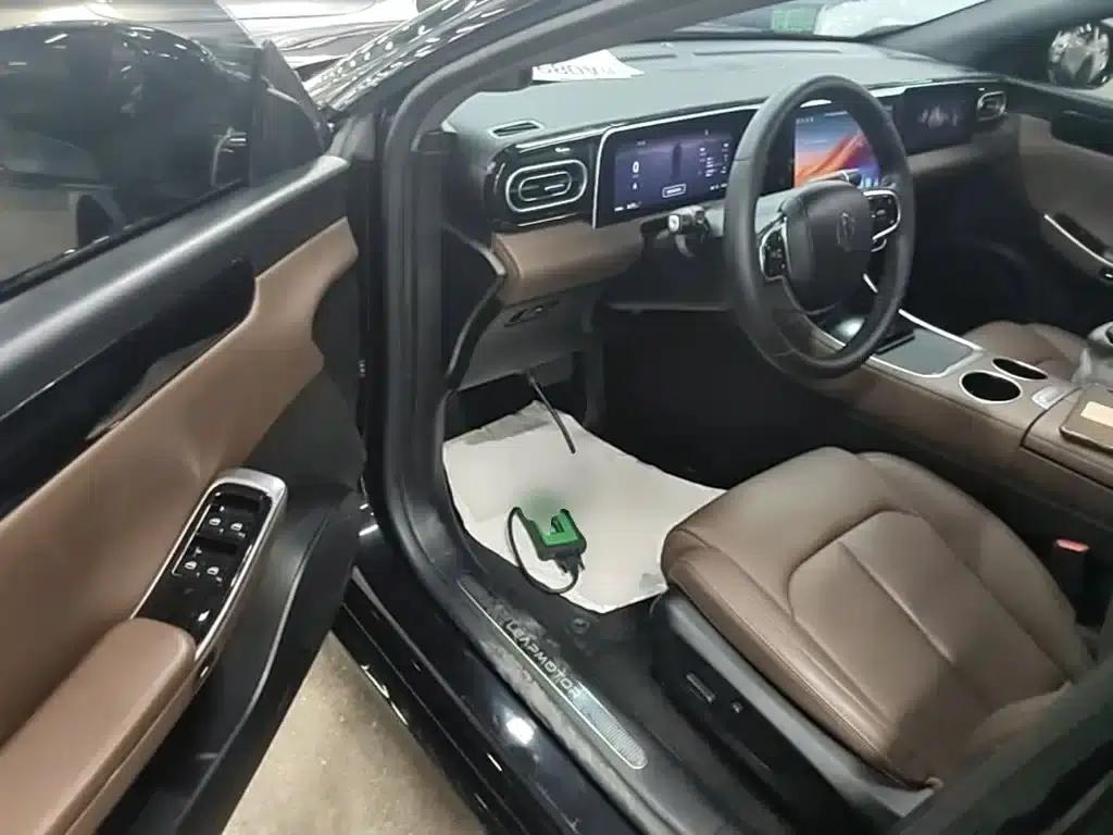 Leapmotor C01 2023 Model 525 Comfort Edition — миниатюра 16