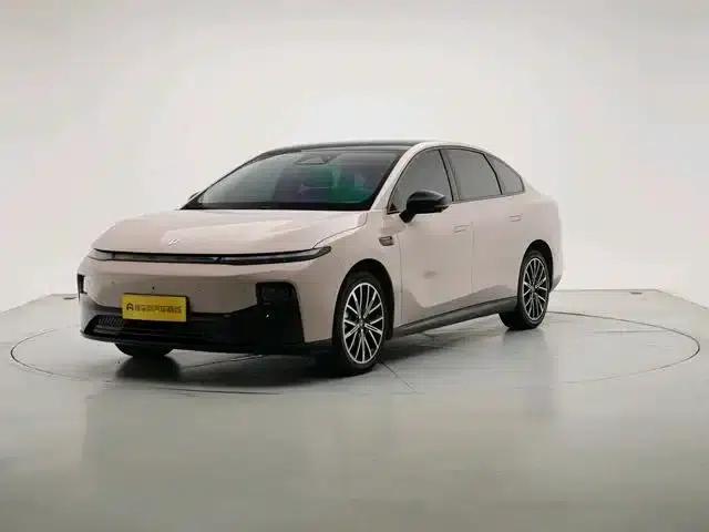 Leapmotor B01 2025 650 Enjoy Edition — миниатюра 1