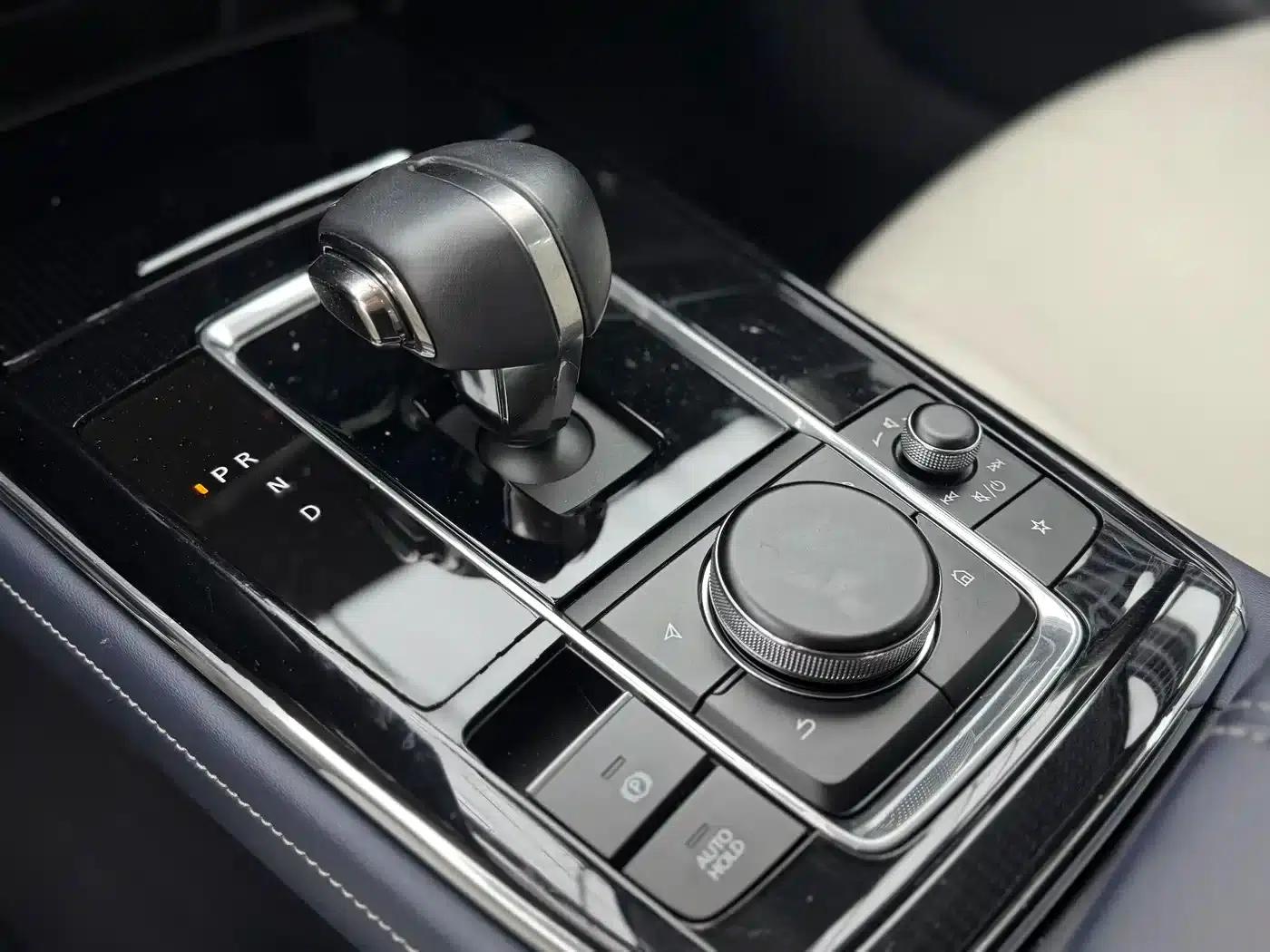 Mazda CX-30 EV 2021 Pure Electric Premium Edition — миниатюра 10