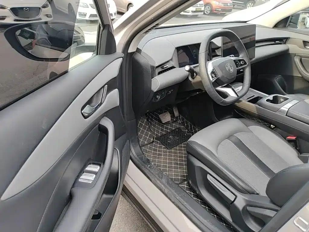 MG ES5 2025 515pro Rear-Wheel Drive — миниатюра 16