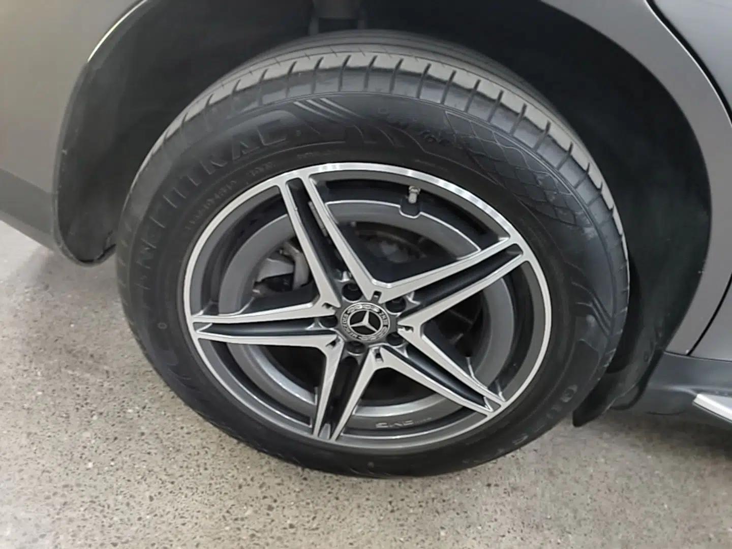 Mercedes-Benz EQC 2021 EQC 400 4MATIC — миниатюра 11
