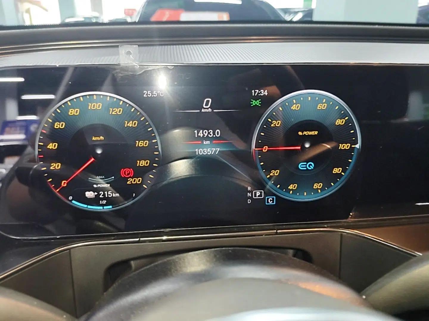 Mercedes-Benz EQC 2021 EQC 400 4MATIC — миниатюра 14