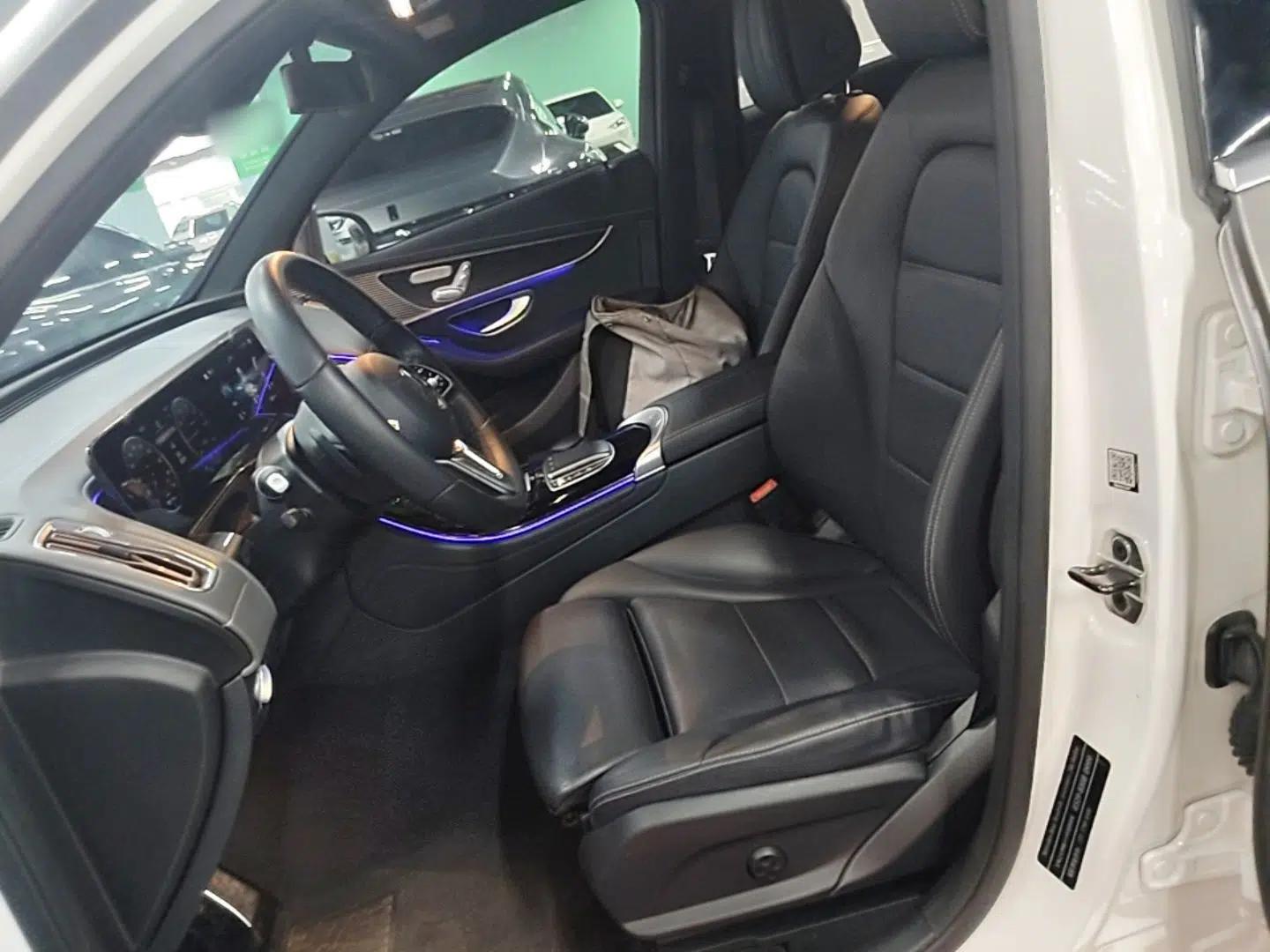 Mercedes-Benz EQC 2021 EQC 400 4MATIC — миниатюра 17