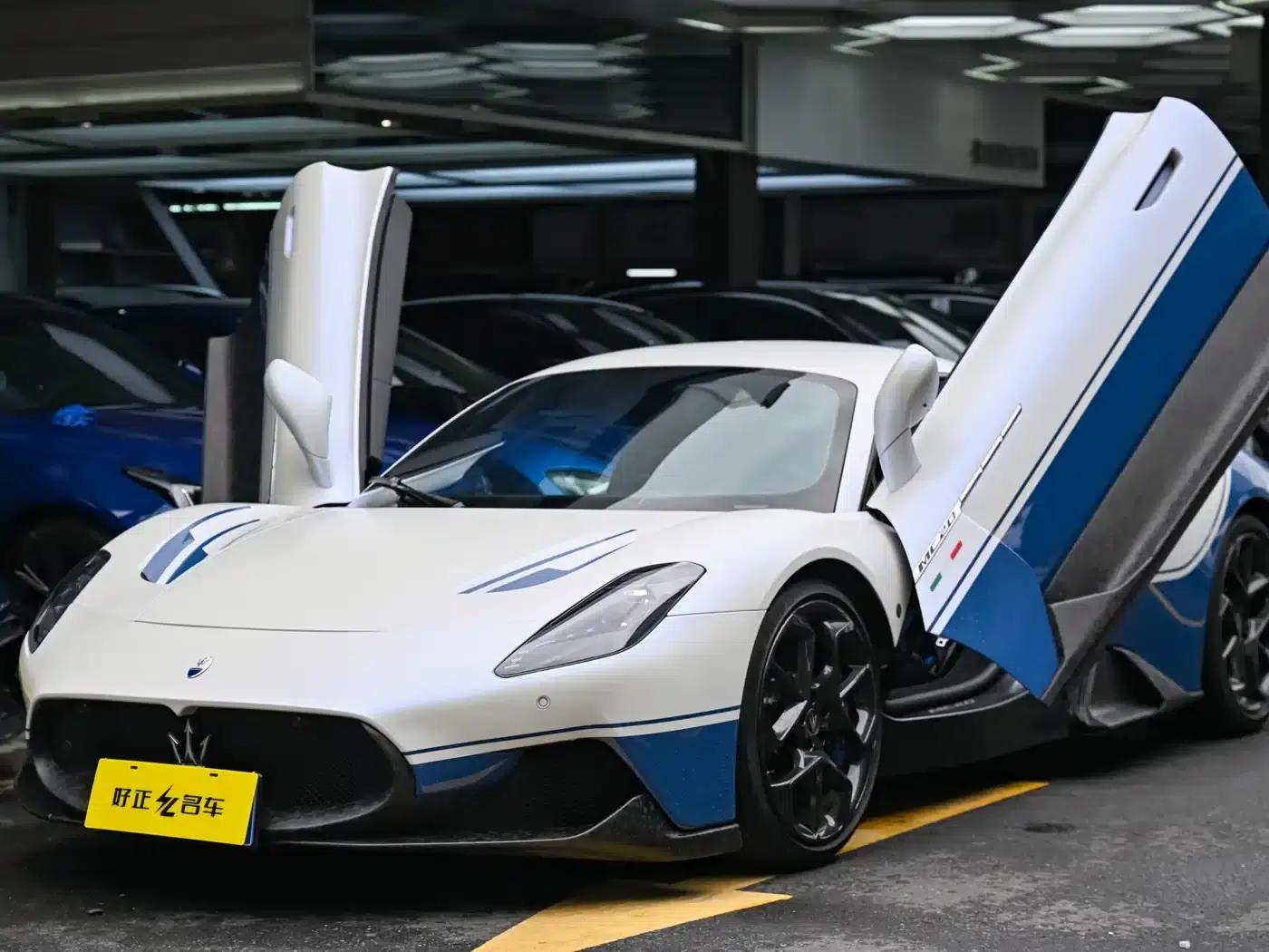 Maserati MC20 2020 3.0T Standard Edition — миниатюра 1