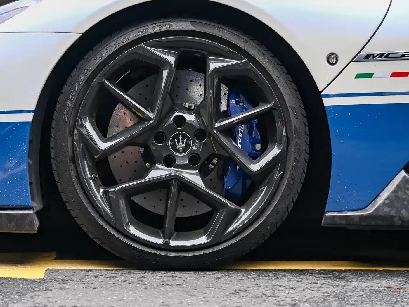 Maserati MC20 2020 3.0T Standard Edition — миниатюра 6