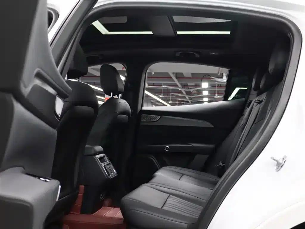 2023 Grecale 2.0T GT — миниатюра 22