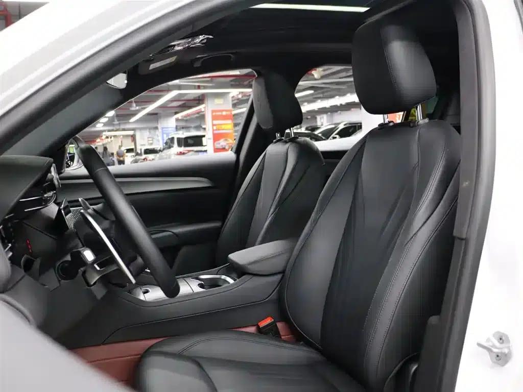 2023 Grecale 2.0T GT — миниатюра 9
