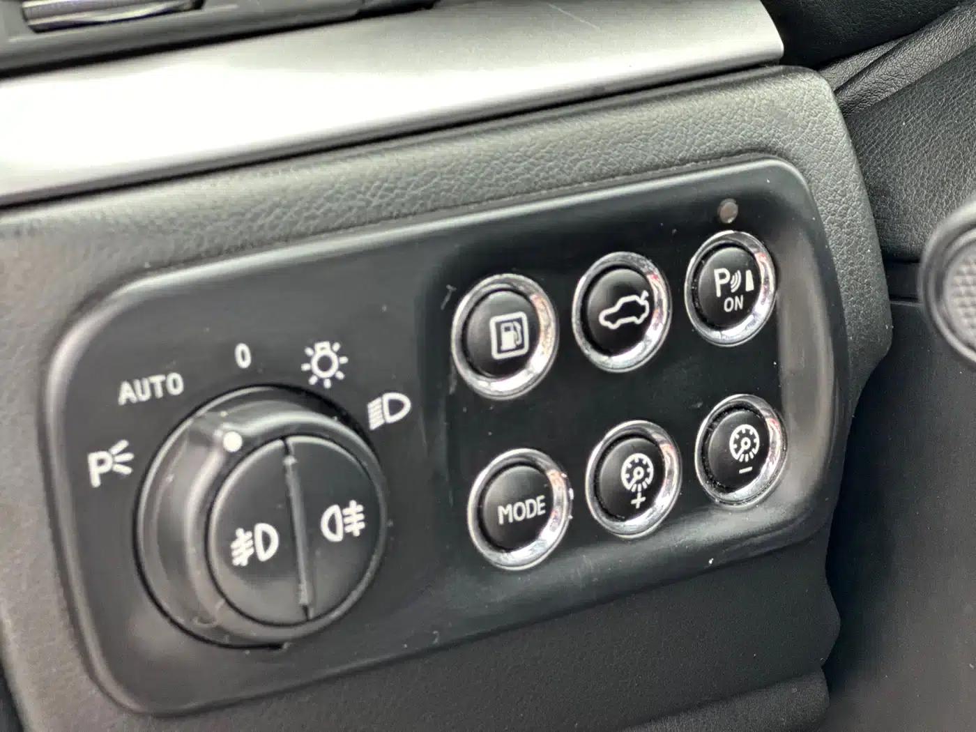 2012 GranCabrio 4.7L Sport — миниатюра 7