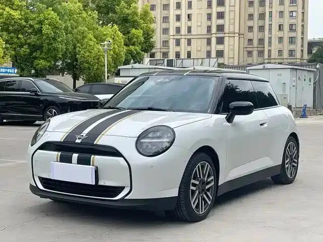 2024 Electric MINI Cooper (456km/h) - Classic Style