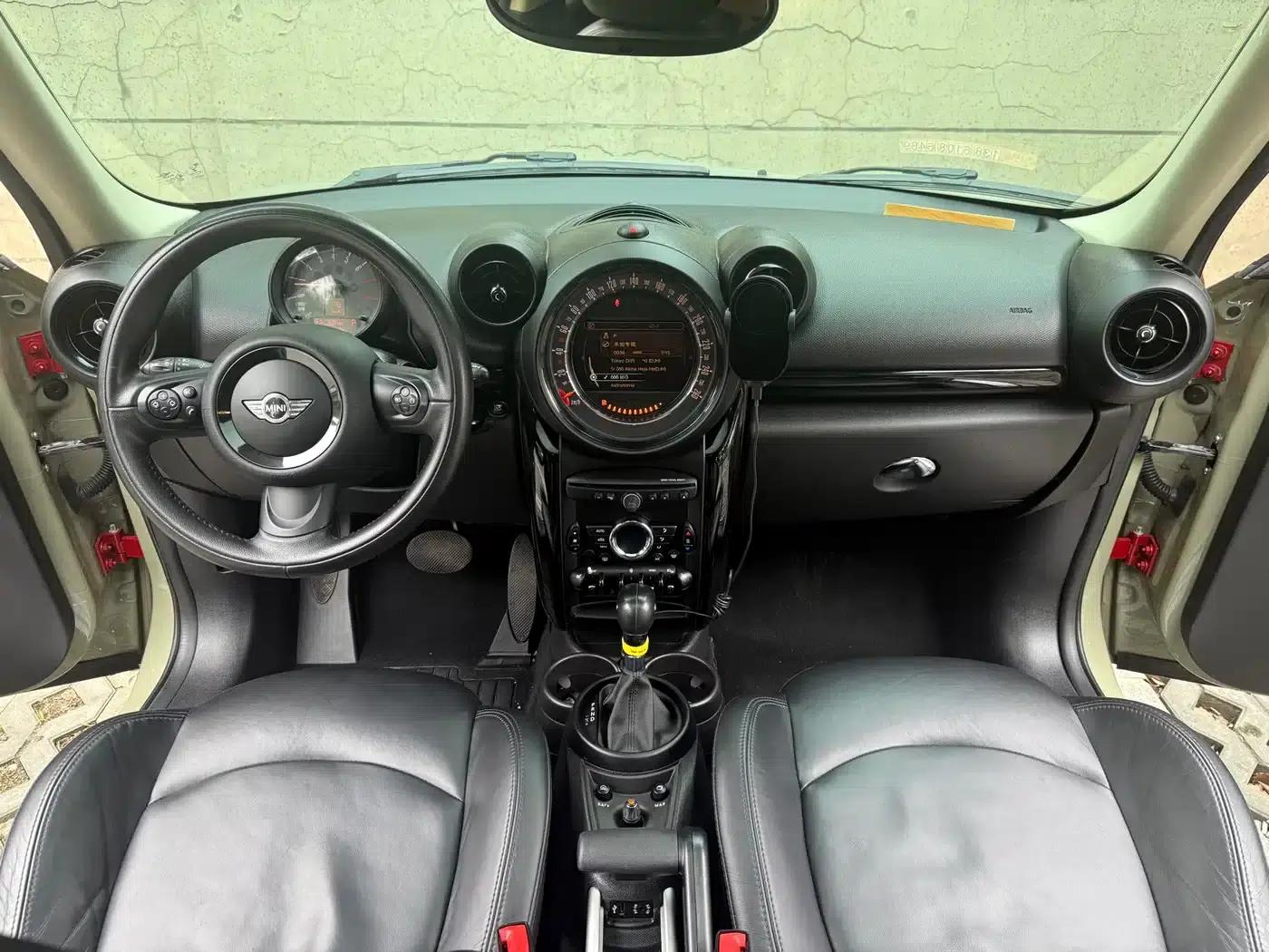 MINI PACEMAN 2014 1.6T COOPER ALL4 — миниатюра 9