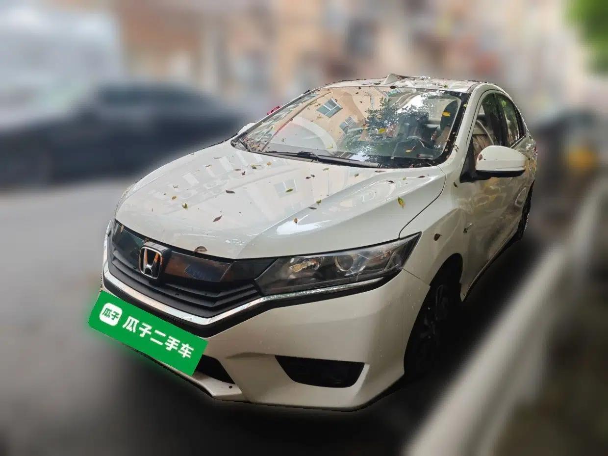 Honda Greiz 2016 1.5L CVT Classic Edition — миниатюра 1