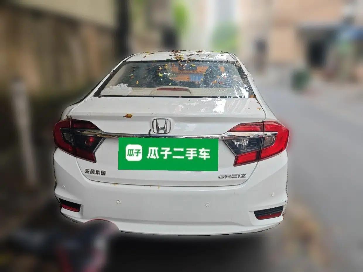Honda Greiz 2016 1.5L CVT Classic Edition — миниатюра 5