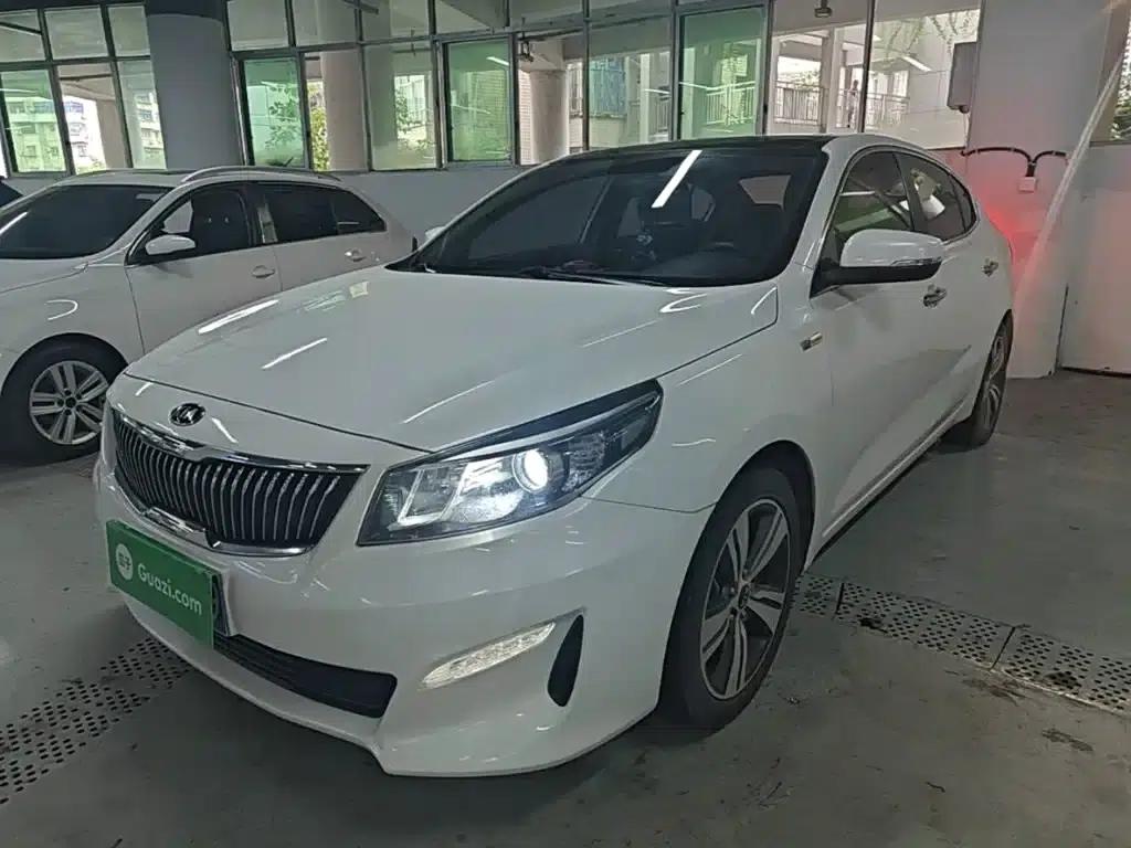 K5 2019 1.8L Automatic GLS — миниатюра 1