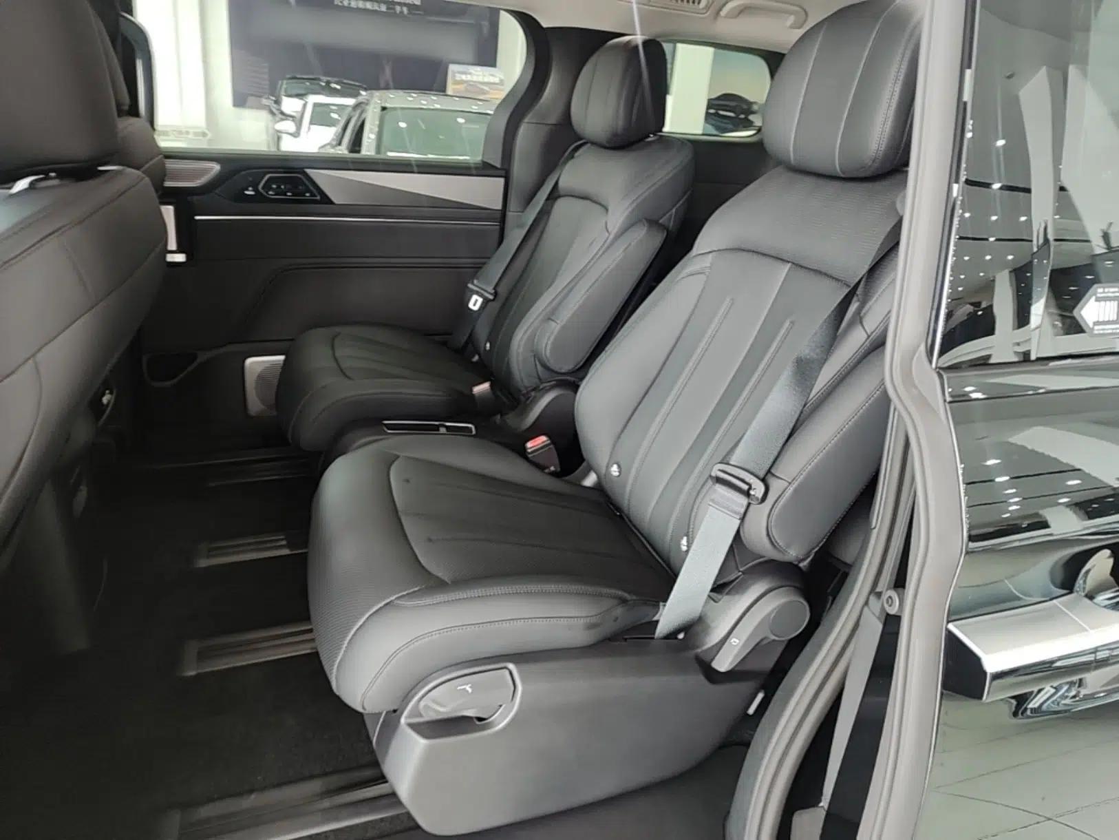 BYD M9 2025 1060 Navigation Edition — миниатюра 20