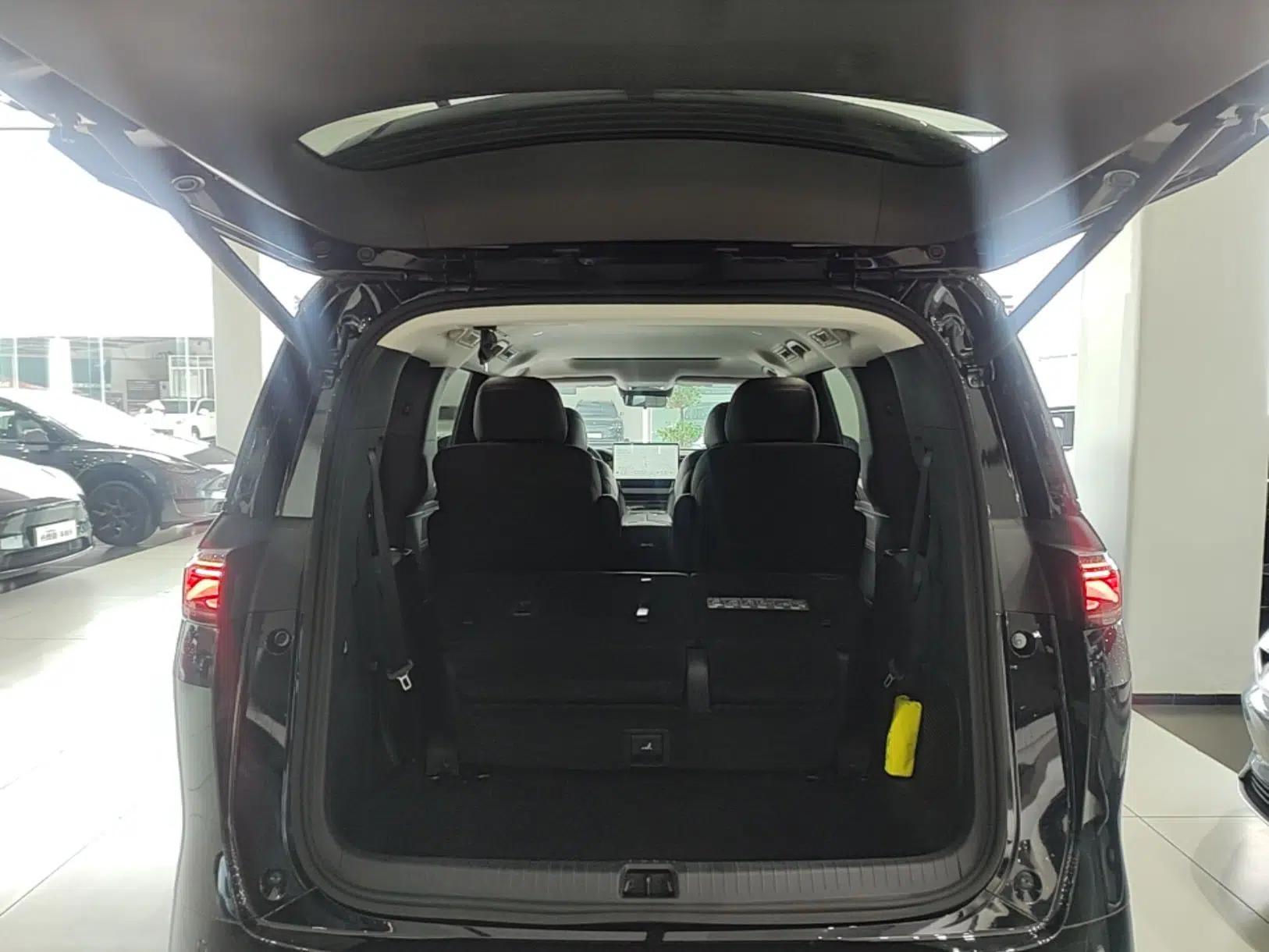 BYD M9 2025 1060 Navigation Edition — миниатюра 22