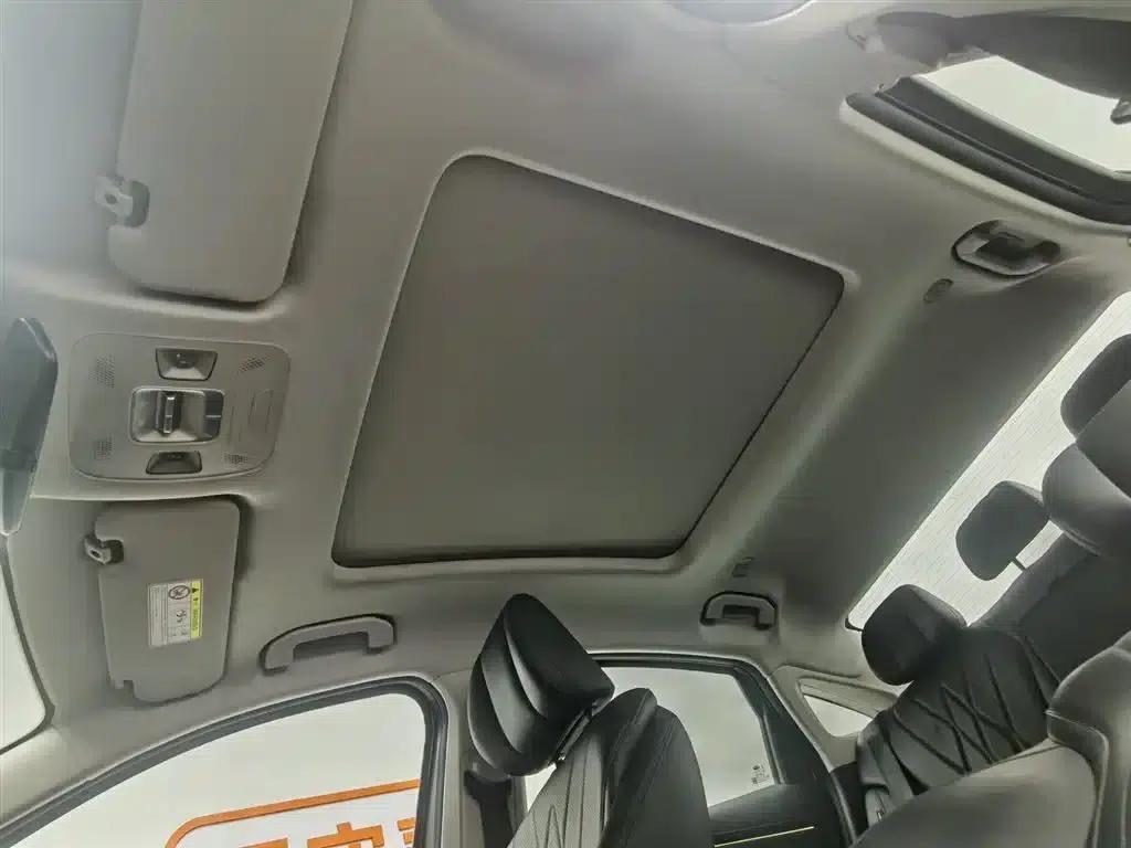 Fengyun A8L 2025 1.5TGDI 145km Luxury Edition — миниатюра 14