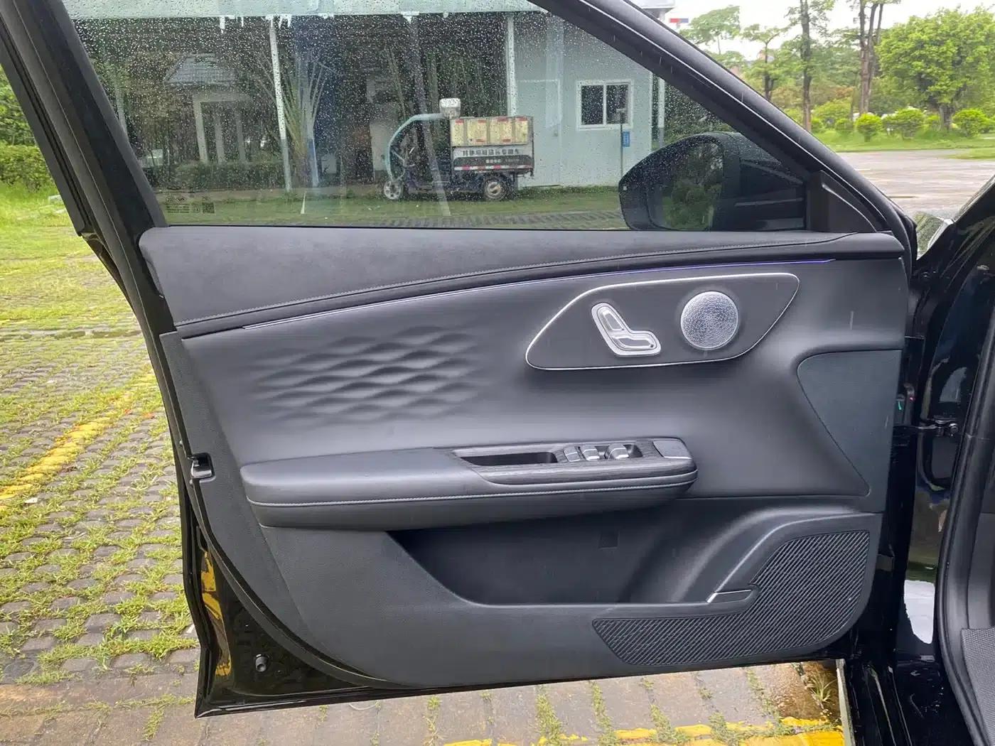 Fengyun A8L 2025 1.5TGDI Comfort Model (145km/h) — миниатюра 12
