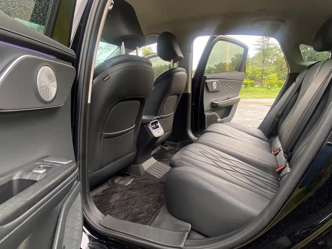 Fengyun A8L 2025 1.5TGDI Comfort Model (145km/h) — миниатюра 10