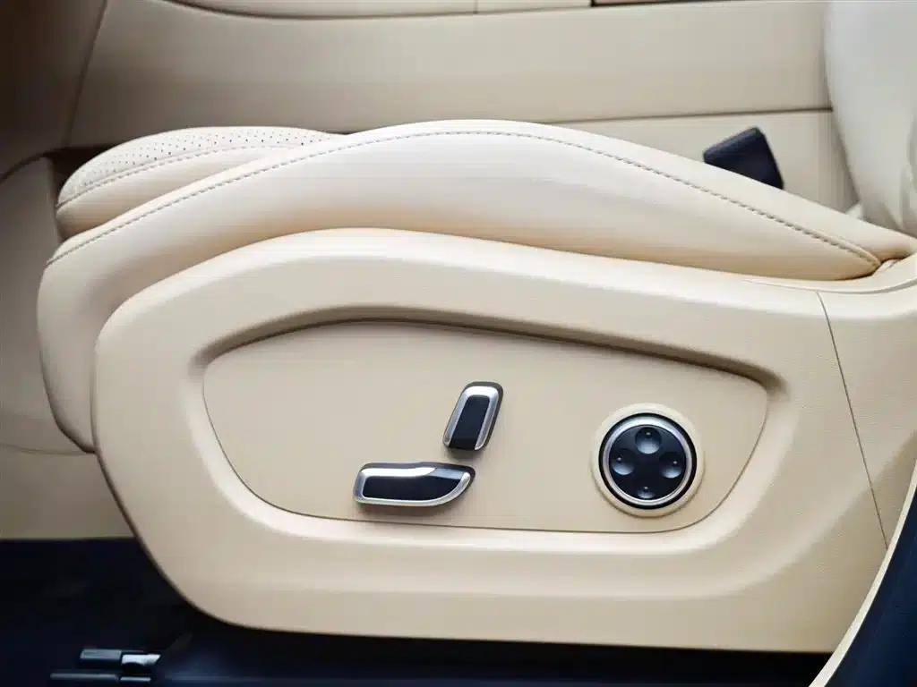 Fengyun T11 2026 Model 220 Rear-Wheel Drive Dual IMAX Cinema Edition — миниатюра 12
