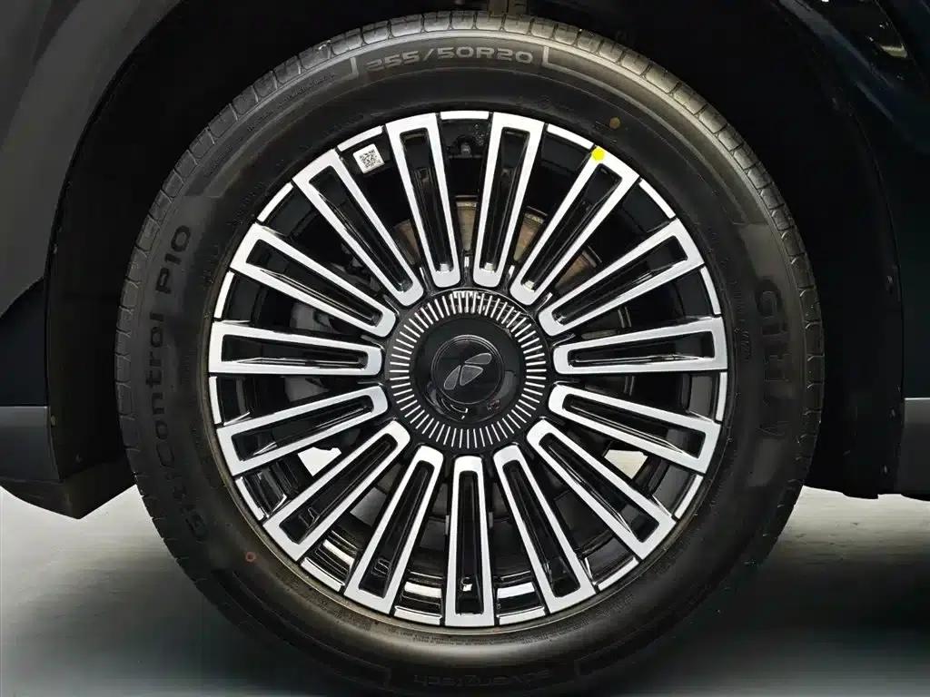 Fengyun T11 2026 Model 220 Rear-Wheel Drive Dual IMAX Cinema Edition — миниатюра 8