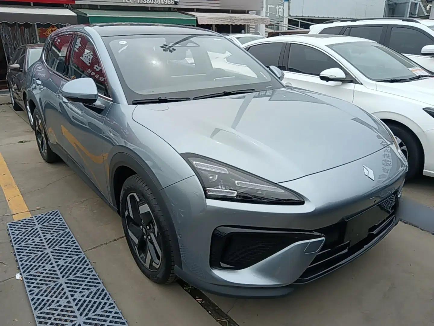 Baojun Yunhai 2024 140km Plug-in Hybrid Version — миниатюра 12