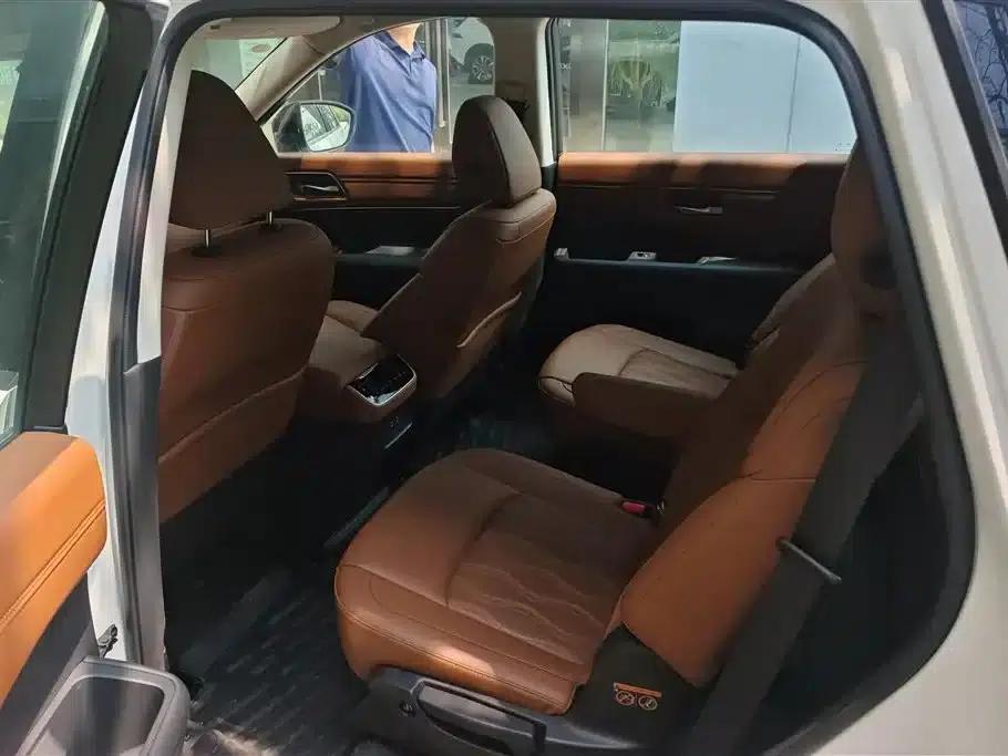 2024 Volkswagen Land Cruiser 380VC-TURBO 4WD Supreme Edition (6-seater) — миниатюра 11