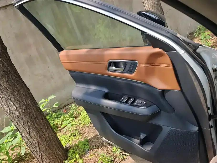 2024 Volkswagen Land Cruiser 380VC-TURBO 4WD Supreme Edition (6-seater) — миниатюра 7