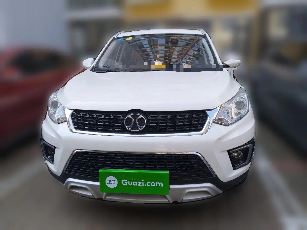 BAIC Senova X35 2016 1.5L Automatic Luxury Edition — миниатюра 2