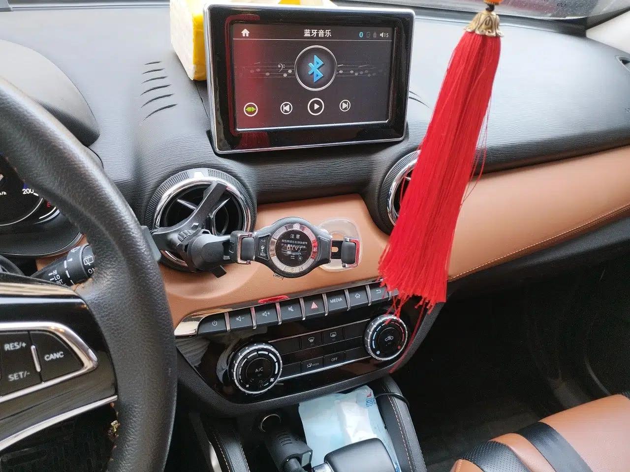 BAIC Senova X35 2016 1.5L Automatic Luxury Edition — миниатюра 13