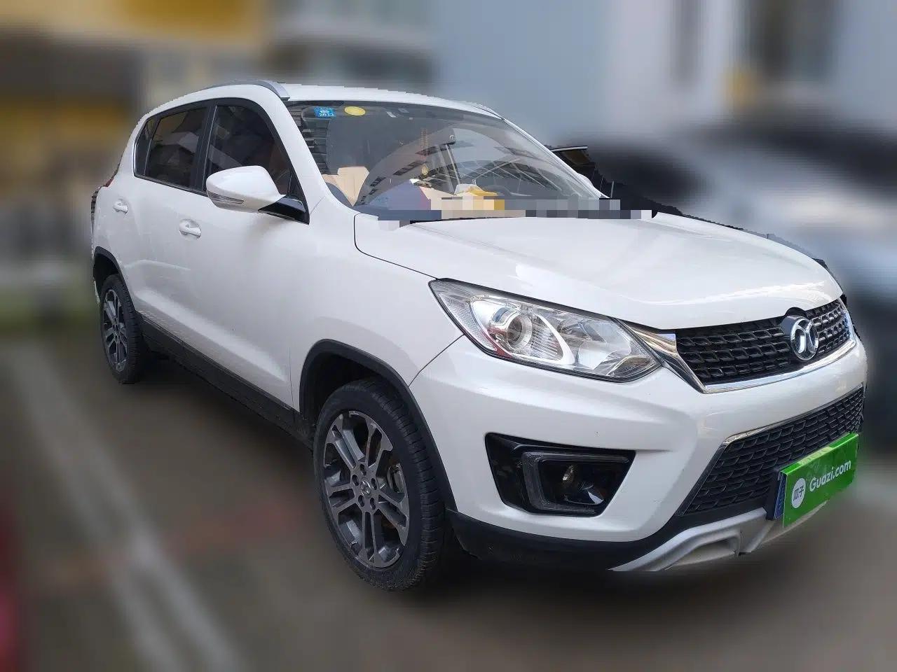 BAIC Senova X35 2016 1.5L Automatic Luxury Edition — миниатюра 3