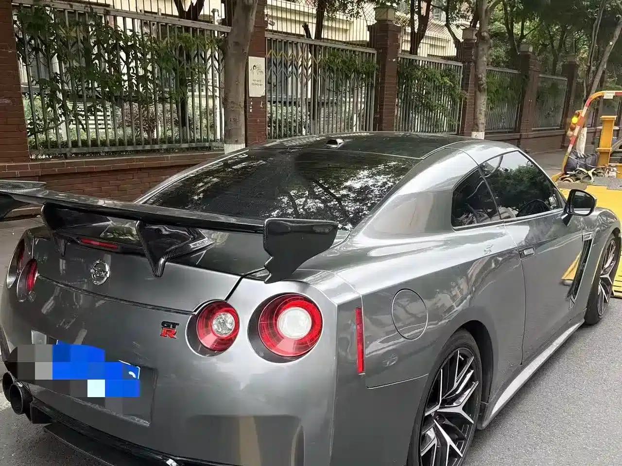 2012 Nissan GT-R 3.8T Premium Edition — миниатюра 6