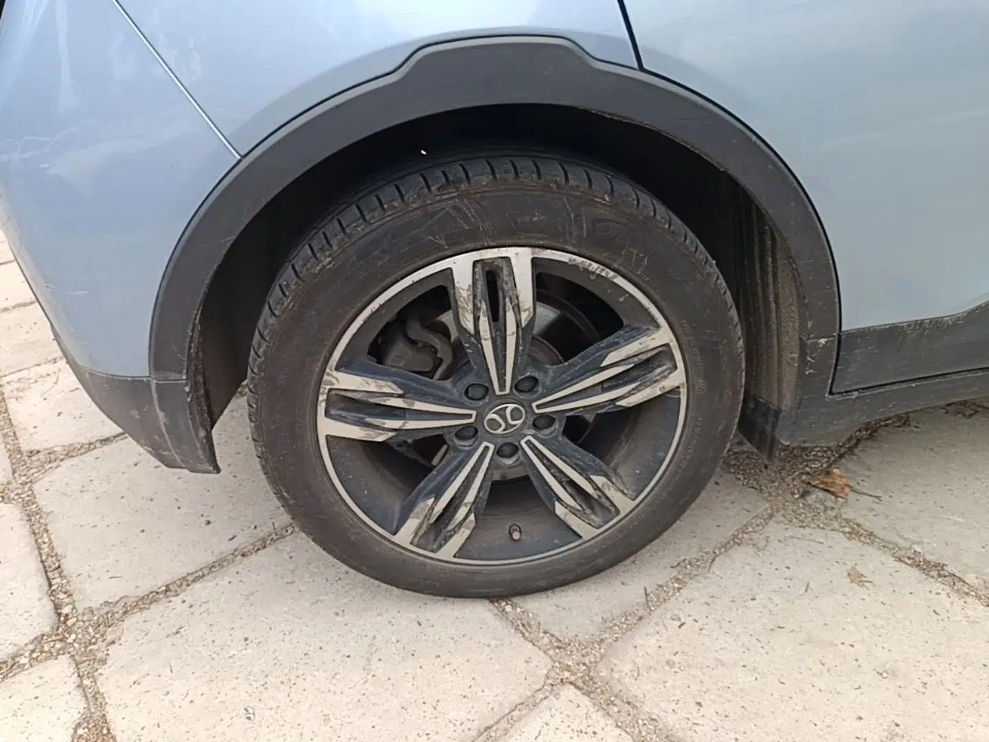 BAIC Beijing EX3 2019 R600 Jingshang Edition — миниатюра 11