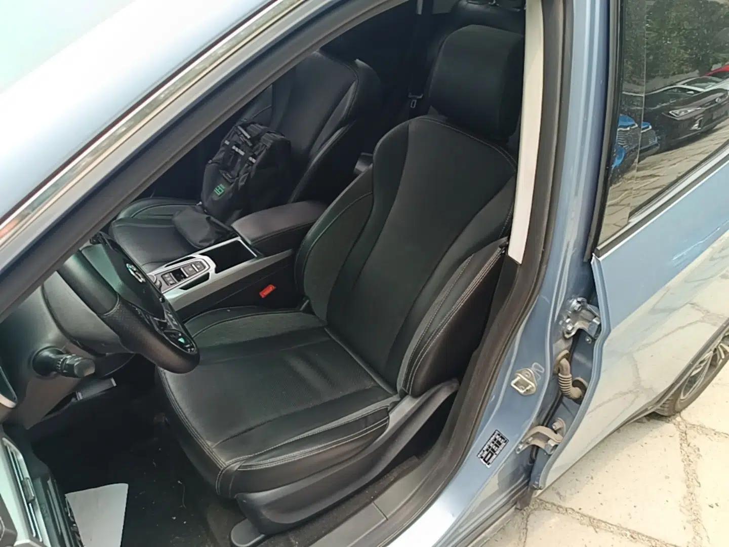 BAIC Beijing EX3 2019 R600 Jingshang Edition — миниатюра 17