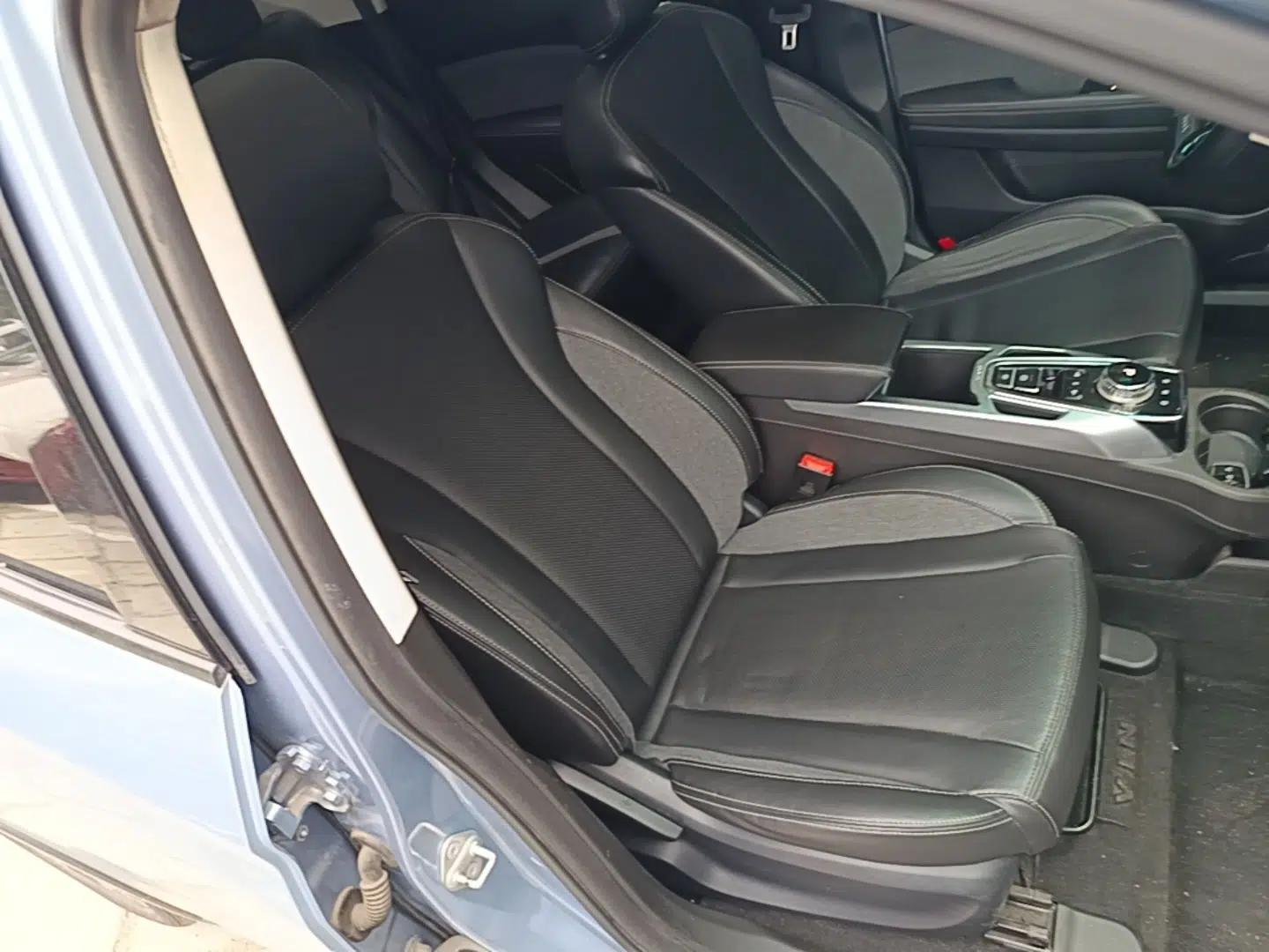 BAIC Beijing EX3 2019 R600 Jingshang Edition — миниатюра 19