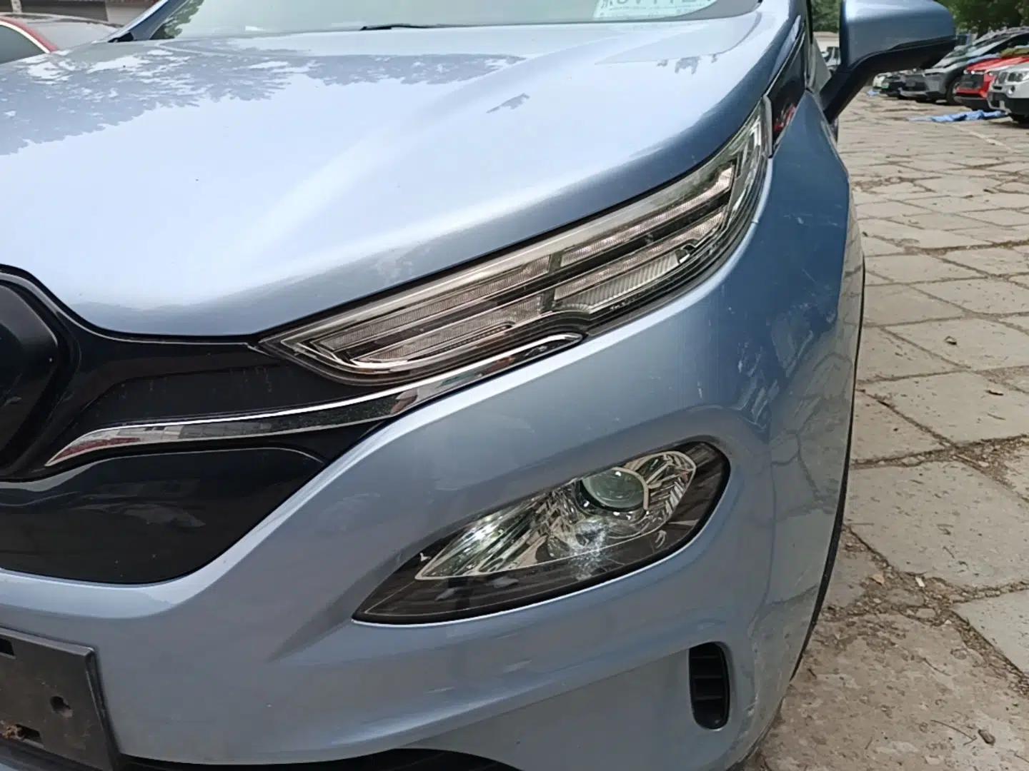 BAIC Beijing EX3 2019 R600 Jingshang Edition — миниатюра 8