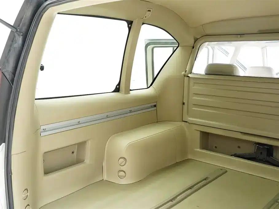 2013 Nissan ZN Van 2.4L 2WD Luxury 5-Seater — миниатюра 25