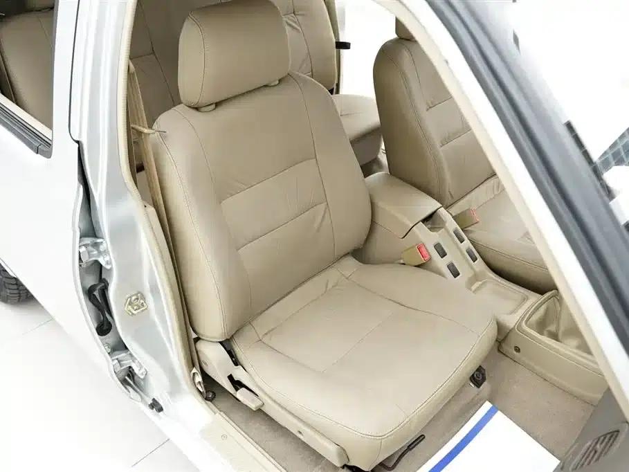 2013 Nissan ZN Van 2.4L 2WD Luxury 5-Seater — миниатюра 30