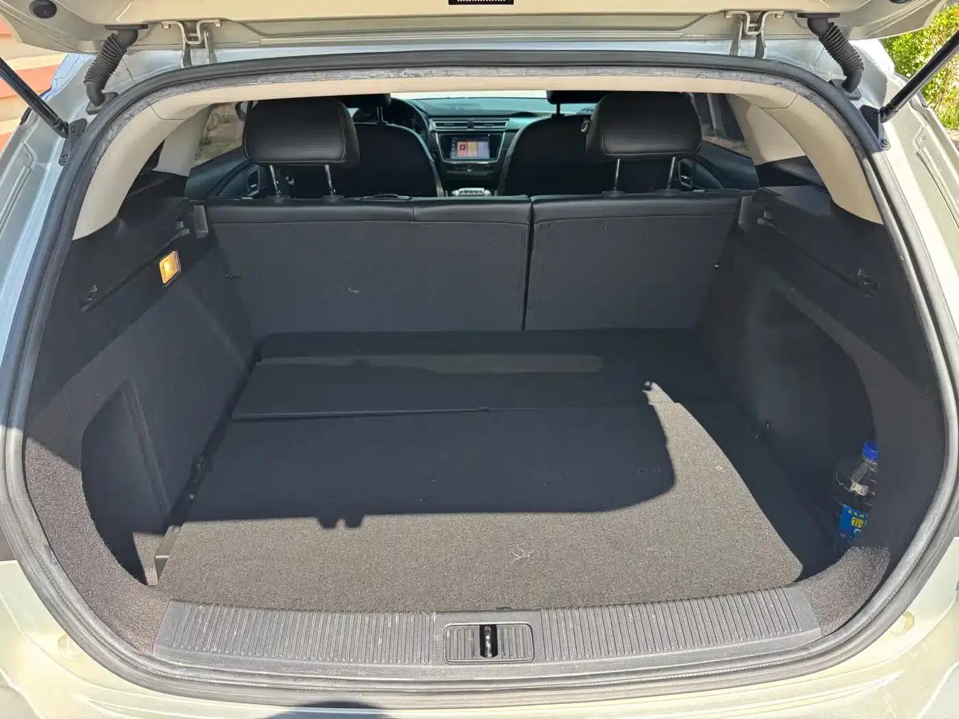Roewe Ei5 2018 Internet Flagship Edition — миниатюра 27