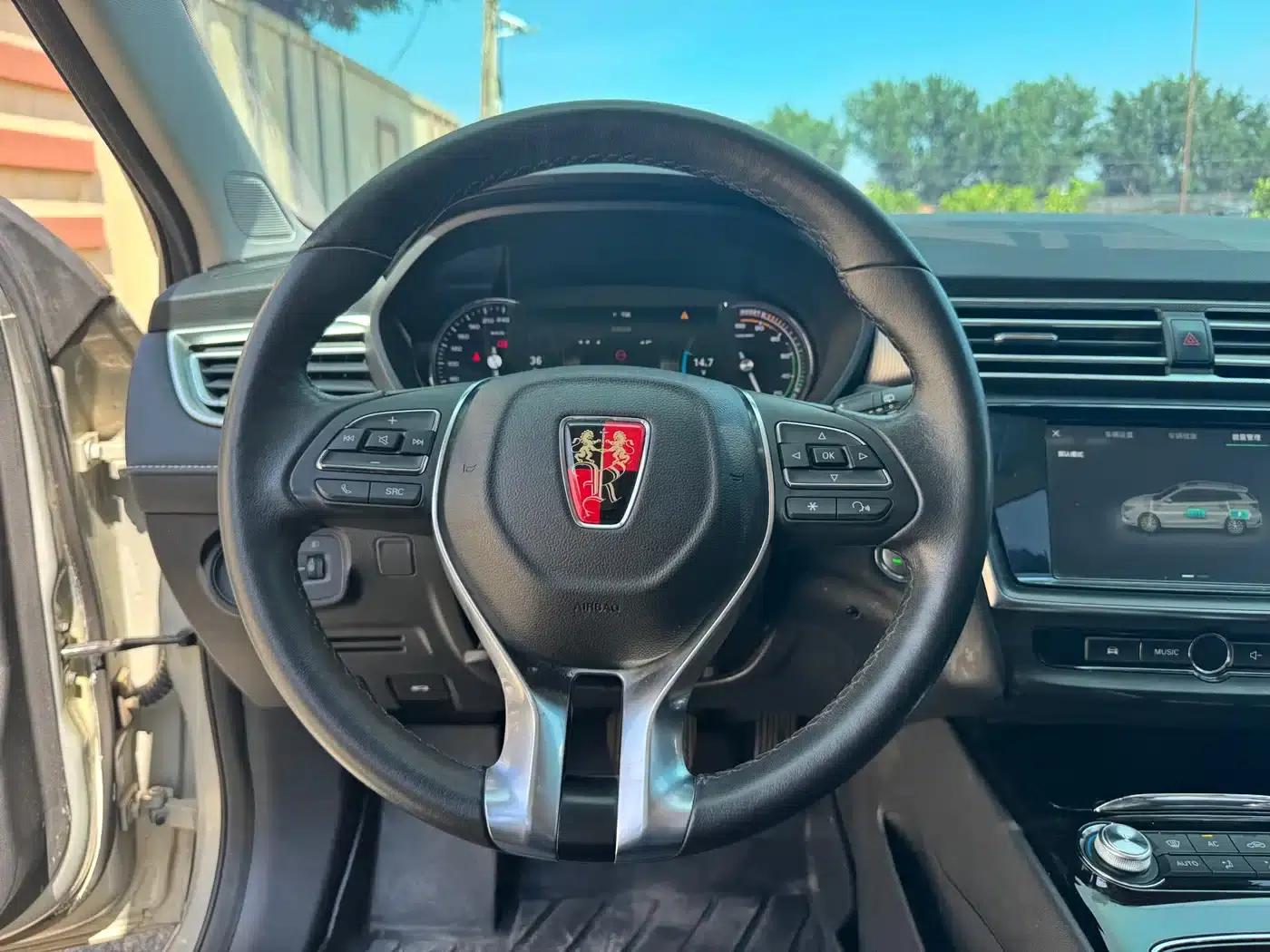 Roewe Ei5 2018 Internet Flagship Edition — миниатюра 10